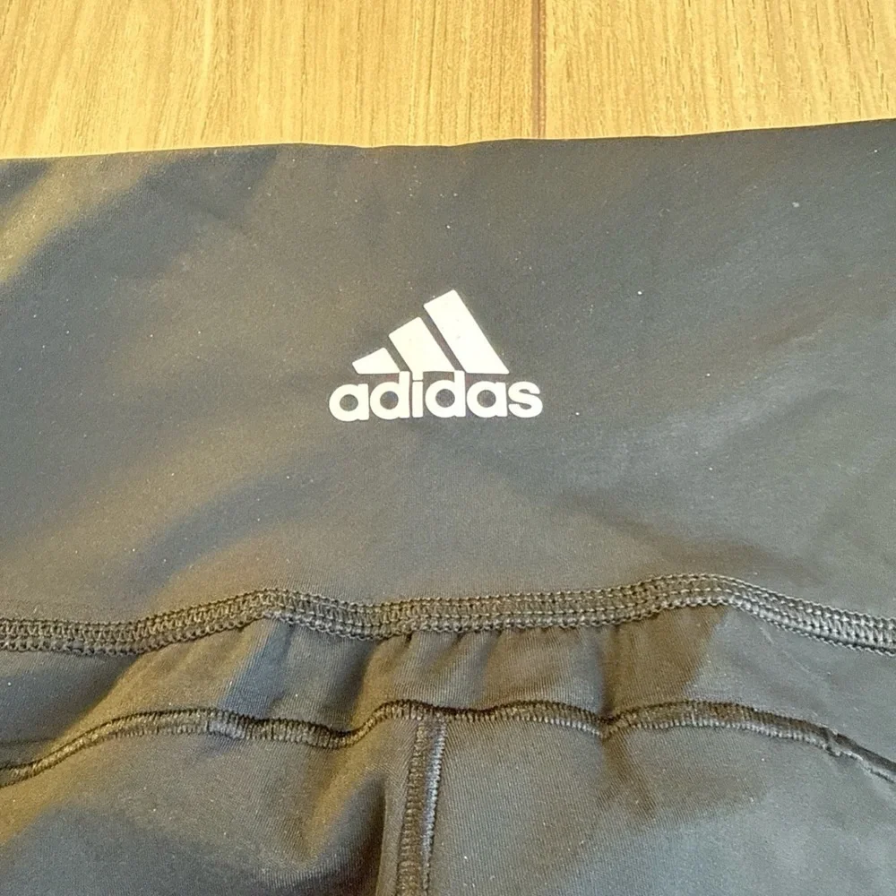 adidas Womens 7/8 3-Stripe Active Tight High Waisted (BLACK/WHITE, SIZE M) NWOT